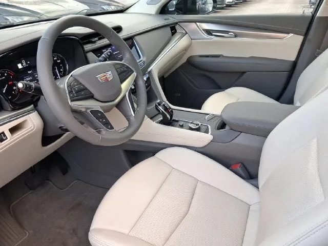 2024 Cadillac XT5 Premium Luxury photo 10