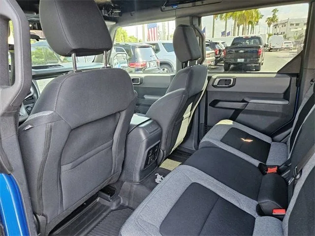 2022 Ford Bronco Big Bend photo 6