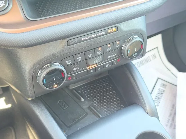 2023 Ford Bronco Sport Outer Banks photo 24