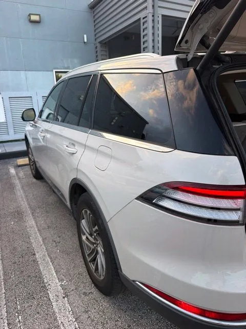 2023 Lincoln Aviator Standard Premium photo 14