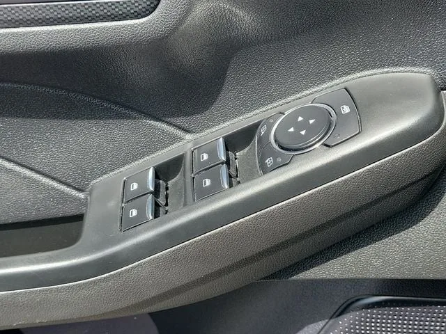 2024 Ford Escape ST-Line photo 16