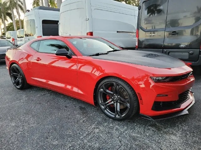 2020 Chevrolet Camaro SS 1SS photo 2