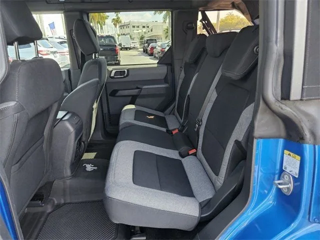 2022 Ford Bronco Big Bend photo 5