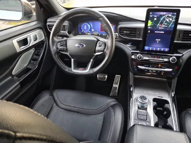 2022 Ford Explorer ST photo 8