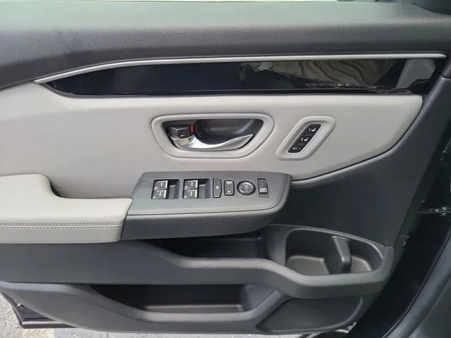 2024 Honda Pilot Touring photo 13