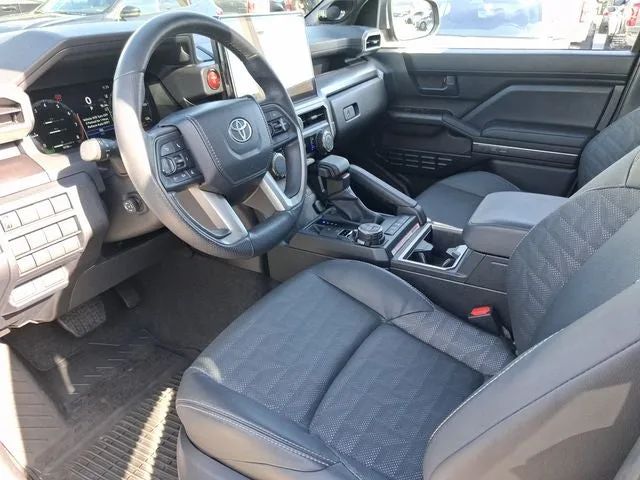 2025 Toyota 4Runner i-FORCE MAX Hybrid TRD Off Road Premium photo 11