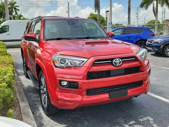 2023 Toyota 4Runner TRD Sport photo 2