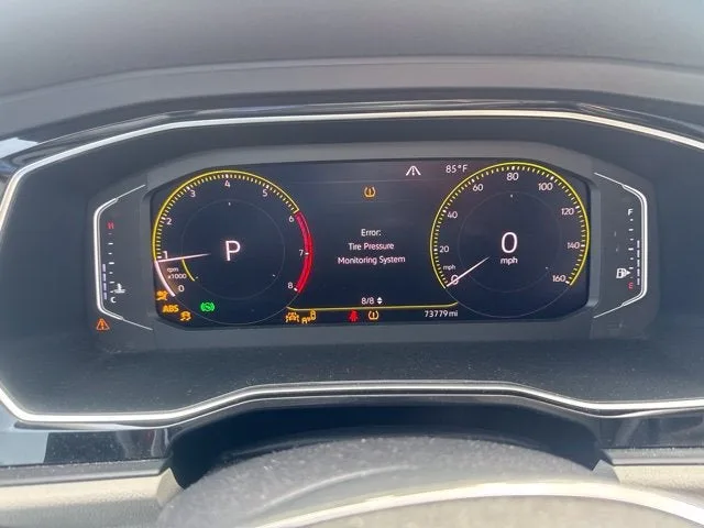 2019 Volkswagen Jetta SEL photo 18