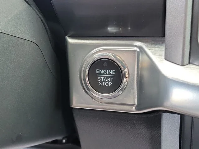 2023 Ford F-150 Lariat photo 22