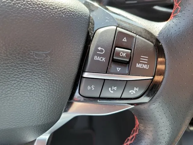 2023 Ford Explorer ST-Line photo 20
