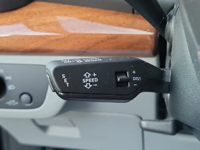 2025 Audi Q5 40 Premium quattro photo 22