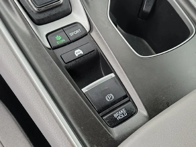 2018 Honda Accord Hybrid Base photo 27