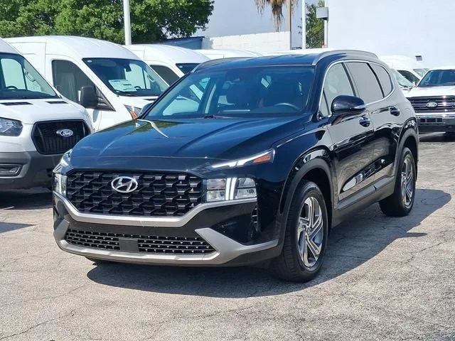 2023 Hyundai Santa Fe SEL photo 2