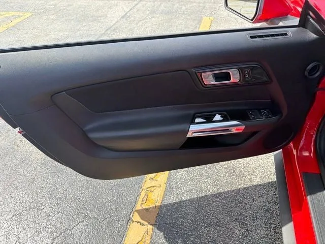 2020 Ford Mustang GT photo 12