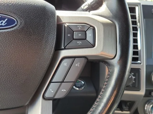2018 Ford F-250SD Platinum photo 27