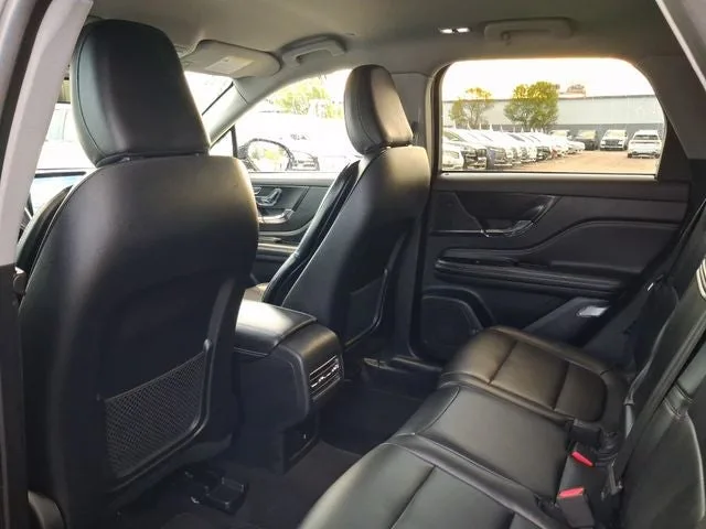 2021 Lincoln Corsair Standard photo 5