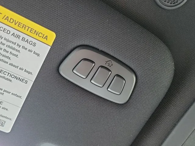 2023 Ford Explorer ST photo 33