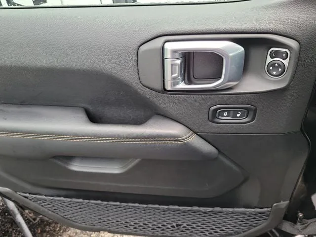 2022 Jeep Wrangler Unlimited Sahara High Altitude photo 16