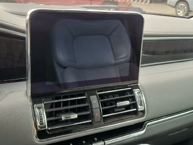2020 Lincoln Navigator L Reserve photo 23