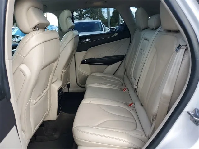 2019 Lincoln MKC Reserve photo 10