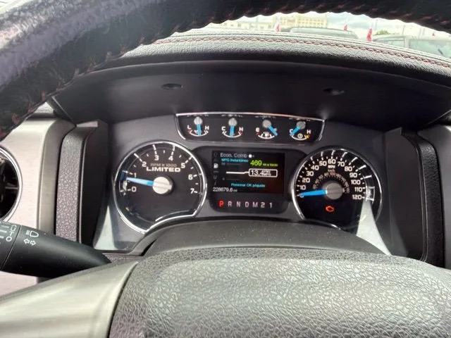 2013 Ford F-150 Limited photo 16
