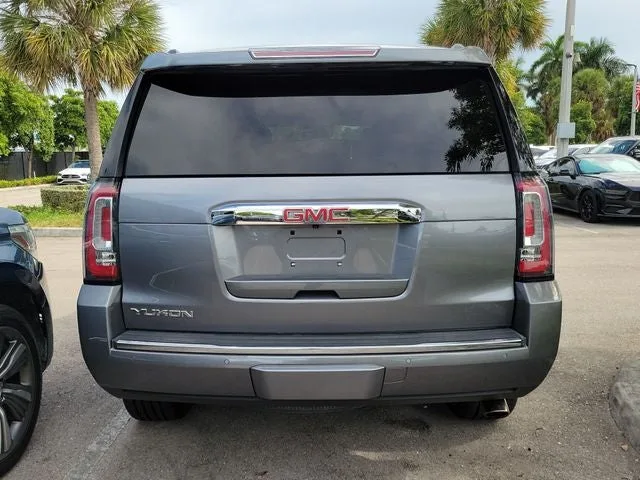 2020 GMC Yukon Denali photo 5