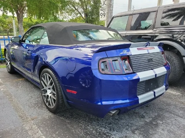 2014 Ford Mustang GT Premium photo 4