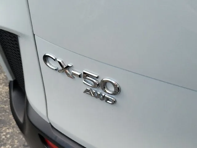 2025 Mazda CX-50 2.5 S Premium Plus Package photo 6