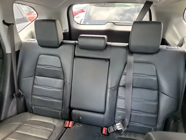 2017 Honda CR-V Touring photo 10