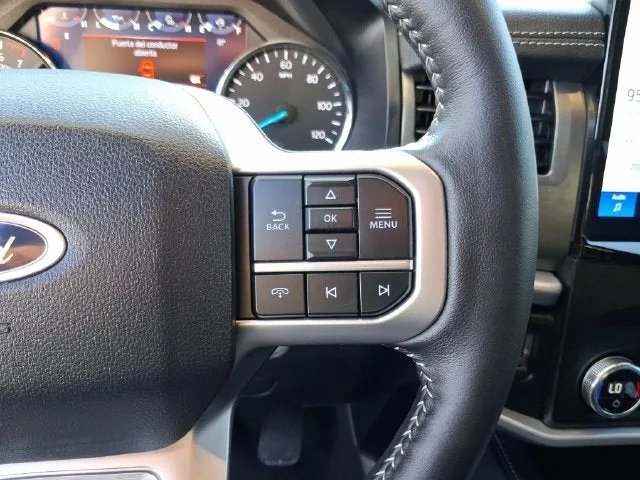 2024 Ford Expedition XLT photo 17