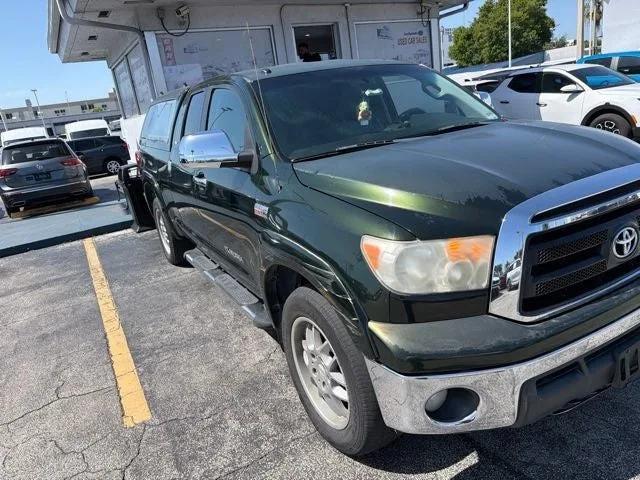 2011 Toyota Tundra Grade photo 3