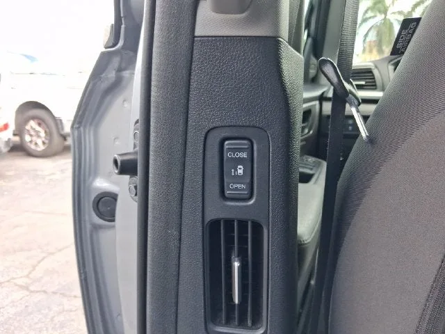 2021 Honda Odyssey EX photo 9