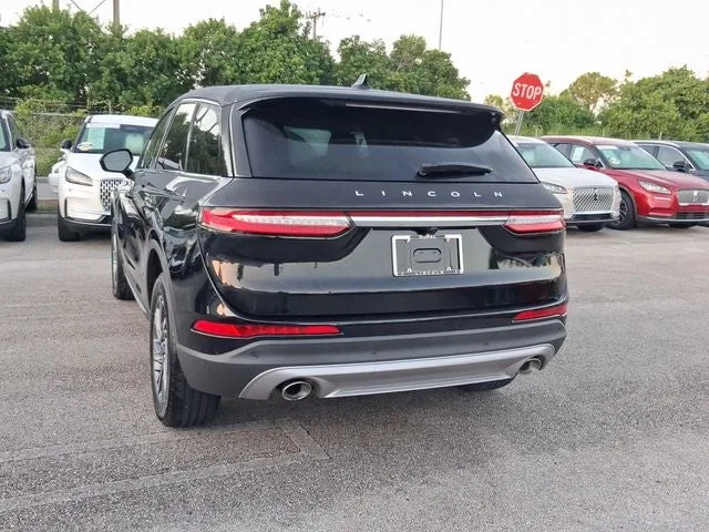 2024 Lincoln Corsair Premiere photo 3