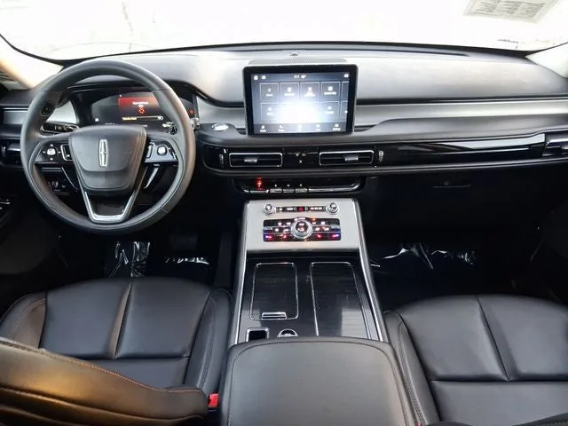 2023 Lincoln Aviator Standard Premium photo 7