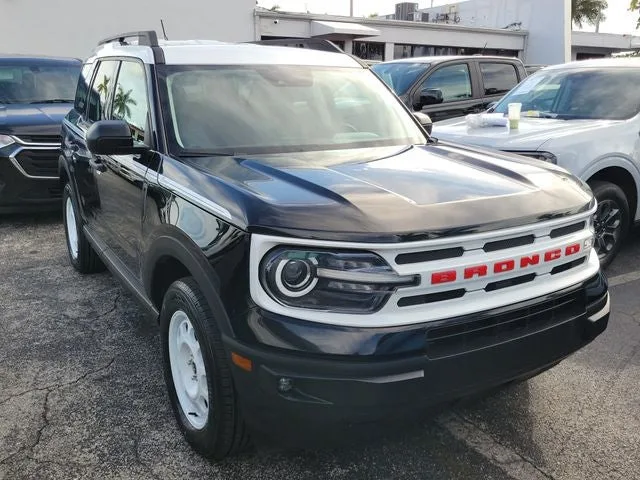 2023 Ford Bronco Sport Heritage photo 2