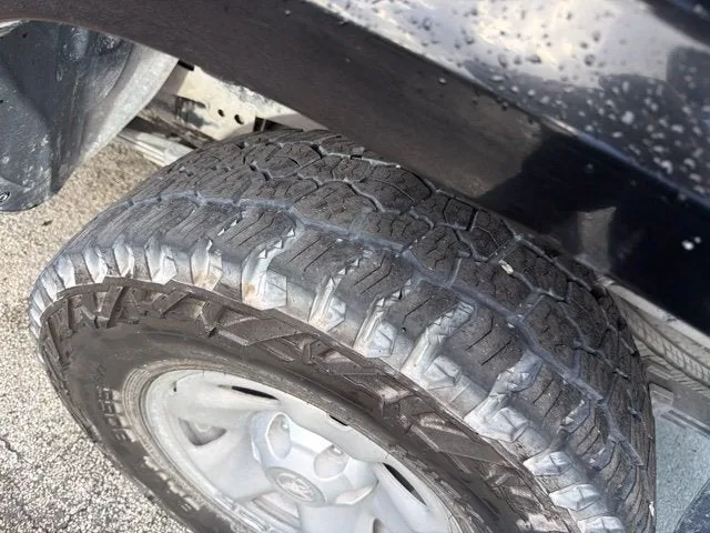2016 Toyota Tacoma SR5 photo 8