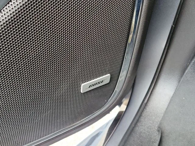 2020 GMC Yukon Denali photo 23