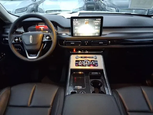 2024 Lincoln Aviator Premiere Premium photo 6