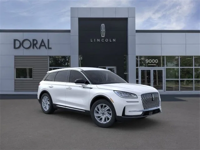 2024 Lincoln Corsair Premiere photo 7