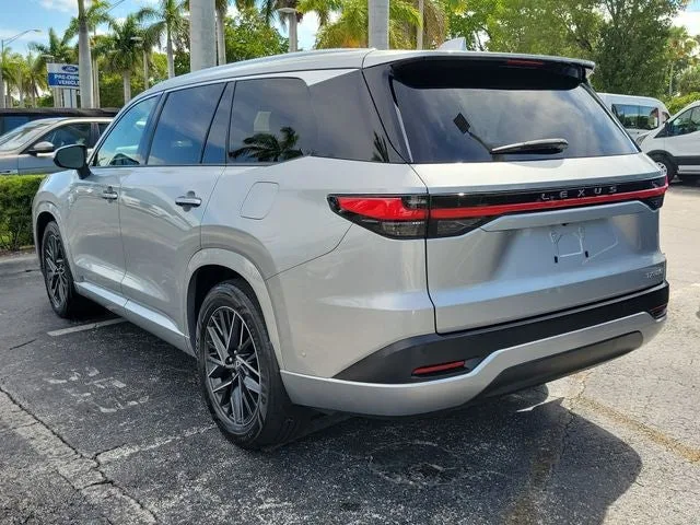 2024 Lexus TX 350 Premium photo 4