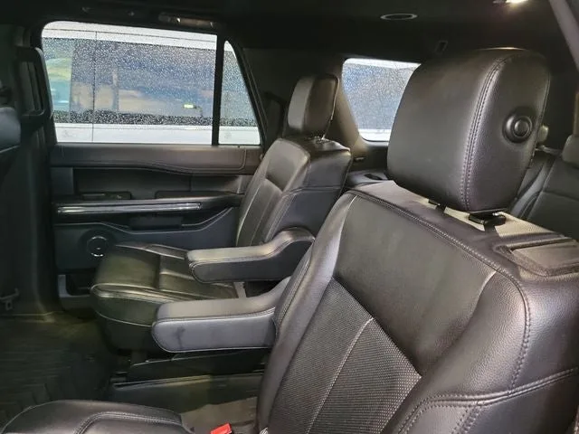 2020 Ford Expedition Max XLT photo 9