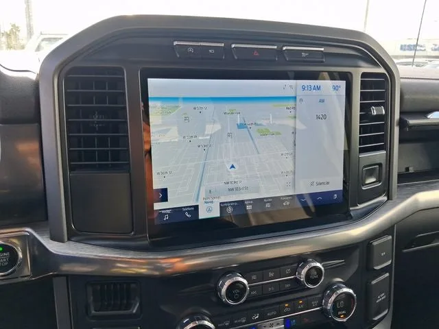 2021 Ford F-150 Lariat photo 18