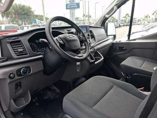 2025 Ford Transit-250 Base photo 8