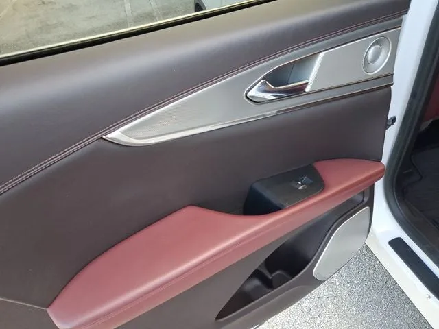 2019 Lincoln Nautilus Black Label photo 9