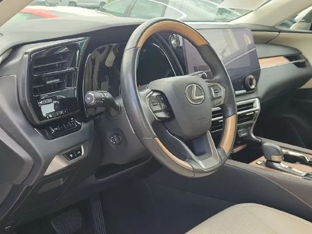 2023 Lexus RX 350 Premium photo 9