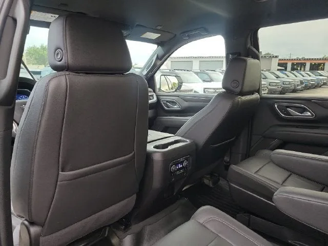2024 Chevrolet Tahoe Z71 photo 10