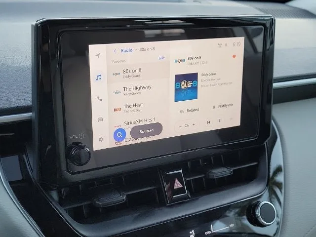 2025 Toyota Corolla Cross L photo 20