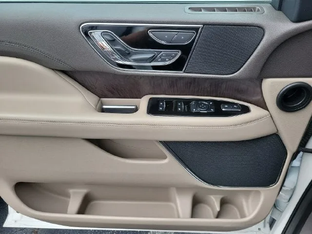 2023 Lincoln Navigator Reserve photo 15