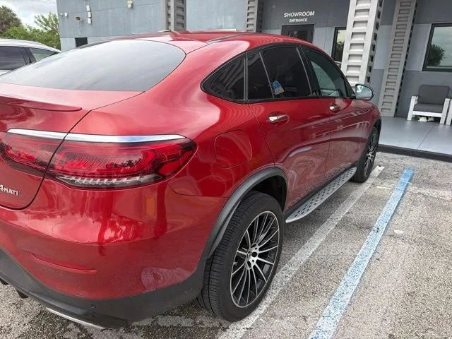 2022 Mercedes-Benz GLC GLC 300 Coupe 4MATIC® photo 2