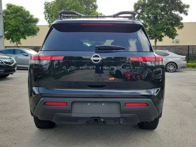 2025 Nissan Pathfinder Rock Creek photo 5